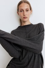 Fine-knit jumper