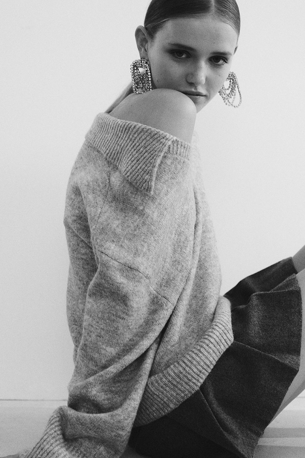 Fine-Knit Sweater with Collar